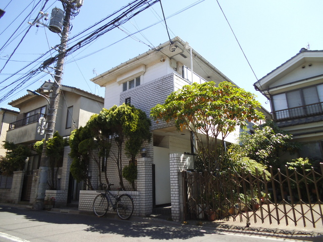 建物外観　２階建ての物件です！