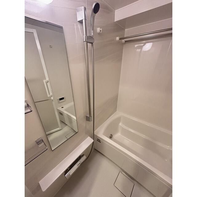 バス・シャワールーム　☆ゆったりくつろげるお風呂☆