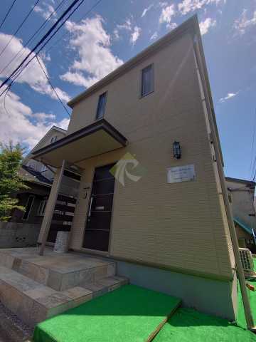 建物外観　お電話でお問い合わせのお客様を対象に初期費用割引中