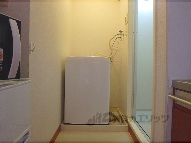 その他部屋・スペース　洗濯機置場