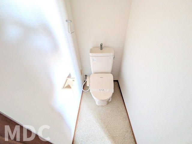 ＪＲ高徳線 板野駅 徒歩43分 2階建 築25年のトイレ写真