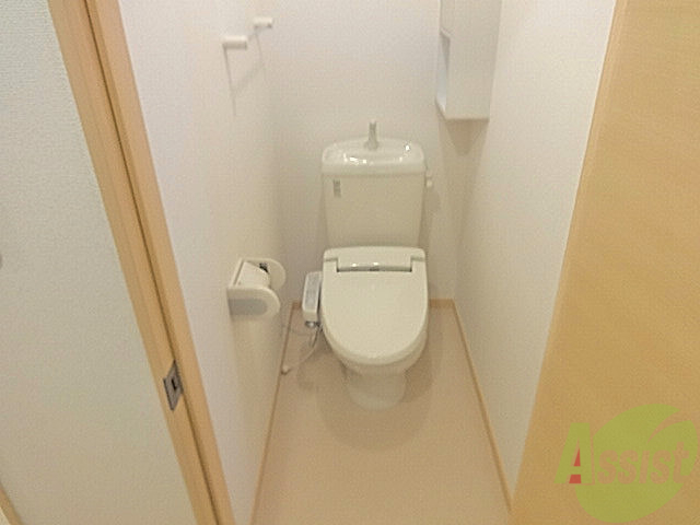 トイレ　あれっここどこだっけ？トイレか！いいトイレだね～♪