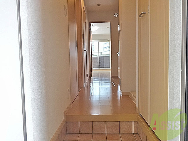 玄関　シンプルかつ、入りやすい玄関ですね♪ただいまかえりました