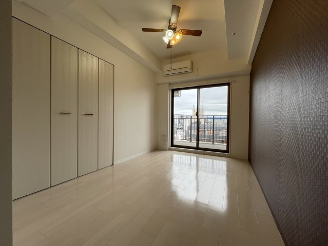 その他部屋・スペース　明るくて広いリビングです。