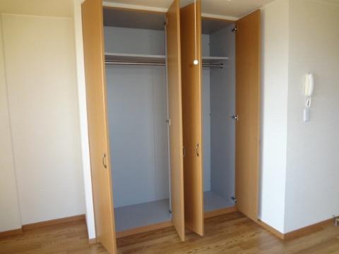 収納　クローゼット（イメージ）