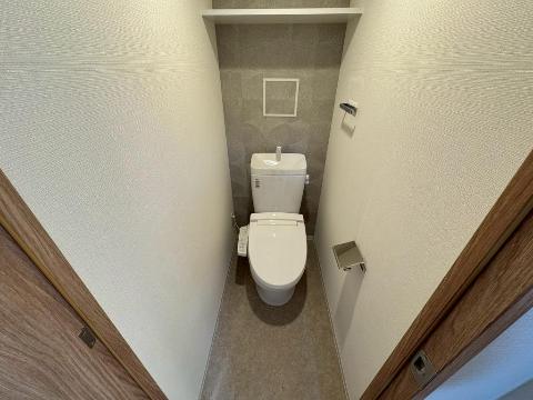 トイレ　シャワー付トイレ