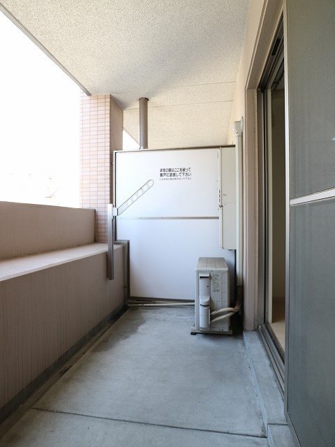 バルコニー　※同物件別部屋参考画像