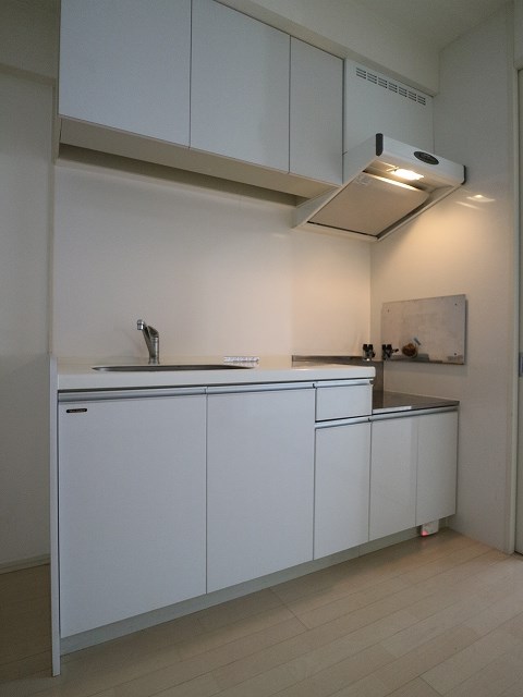 キッチン　※同物件別部屋参考画像