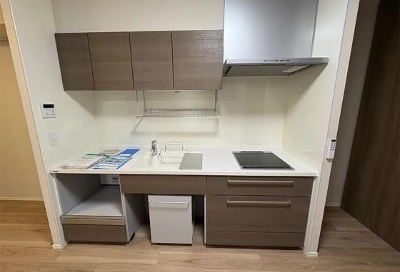 キッチン　ＩＨヒーター２口付で火を使わず安心！