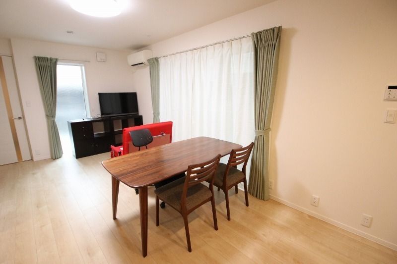 居室・リビング　家具撤去済