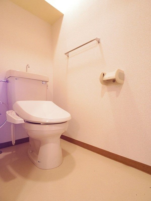 トイレ　※別号室写真