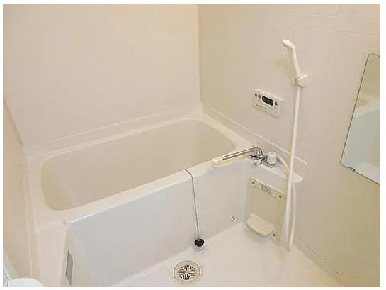 バス・シャワールーム　追い焚き機能付き