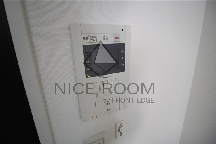 セキュリティ　ラシュレエグゼ本町　モニター付きインターホン