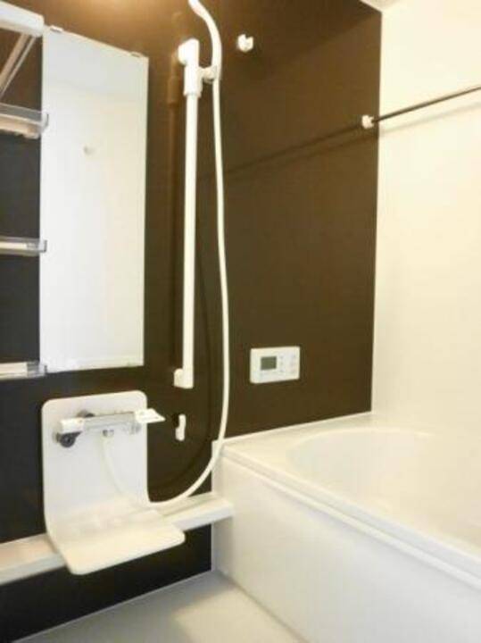 バス・シャワールーム　浴室