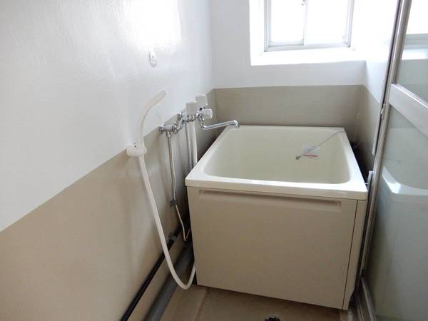 バス・シャワールーム　ビレッジハウスの同一物件・同一タイプの間取りの写真です