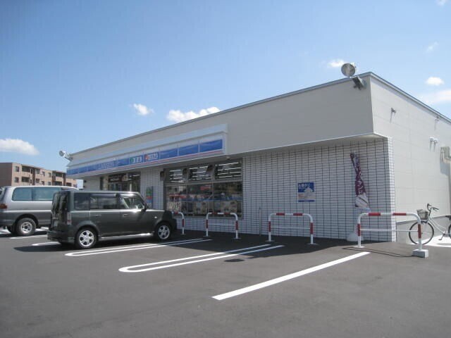 コンビニ　ローソン函館追分町店（コンビニ）まで72m