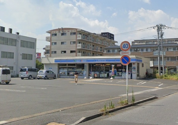 コンビニ　ローソン 越谷千間台西店（コンビニ）まで713m