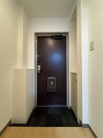 玄関　※別号室写真・現況有姿