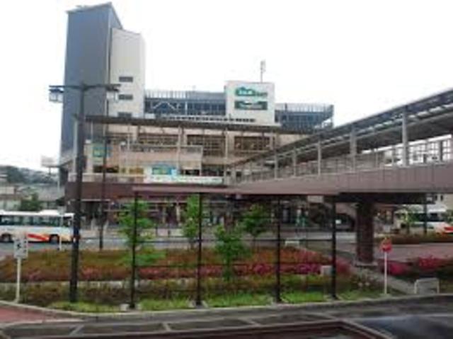 ショッピングセンター　フォレスト三日市（ショッピングセンター）まで762m