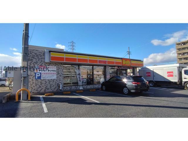 コンビニ　デイリーヤマザキ尾張旭井田店（コンビニ）まで82m