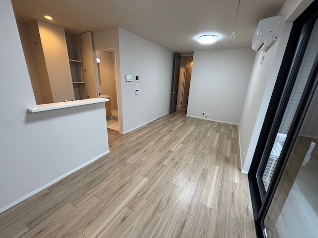 居室・リビング　別号室・別間取りの参考写真です