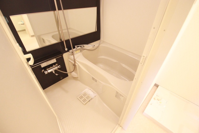 バス・シャワールーム　※別号室の参考写真です※