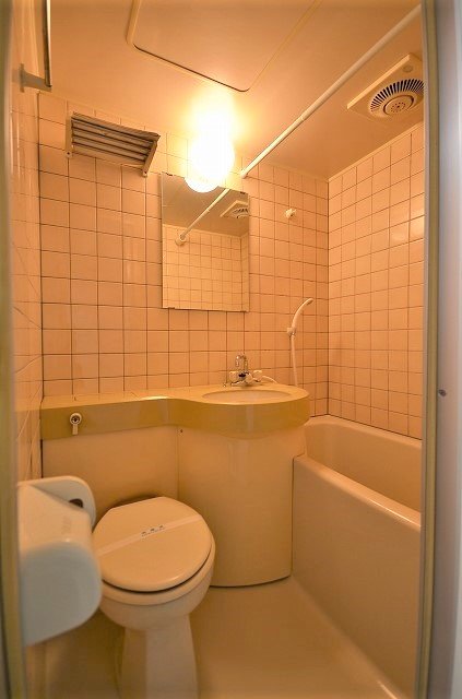 バス・シャワールーム　別号室の写真です