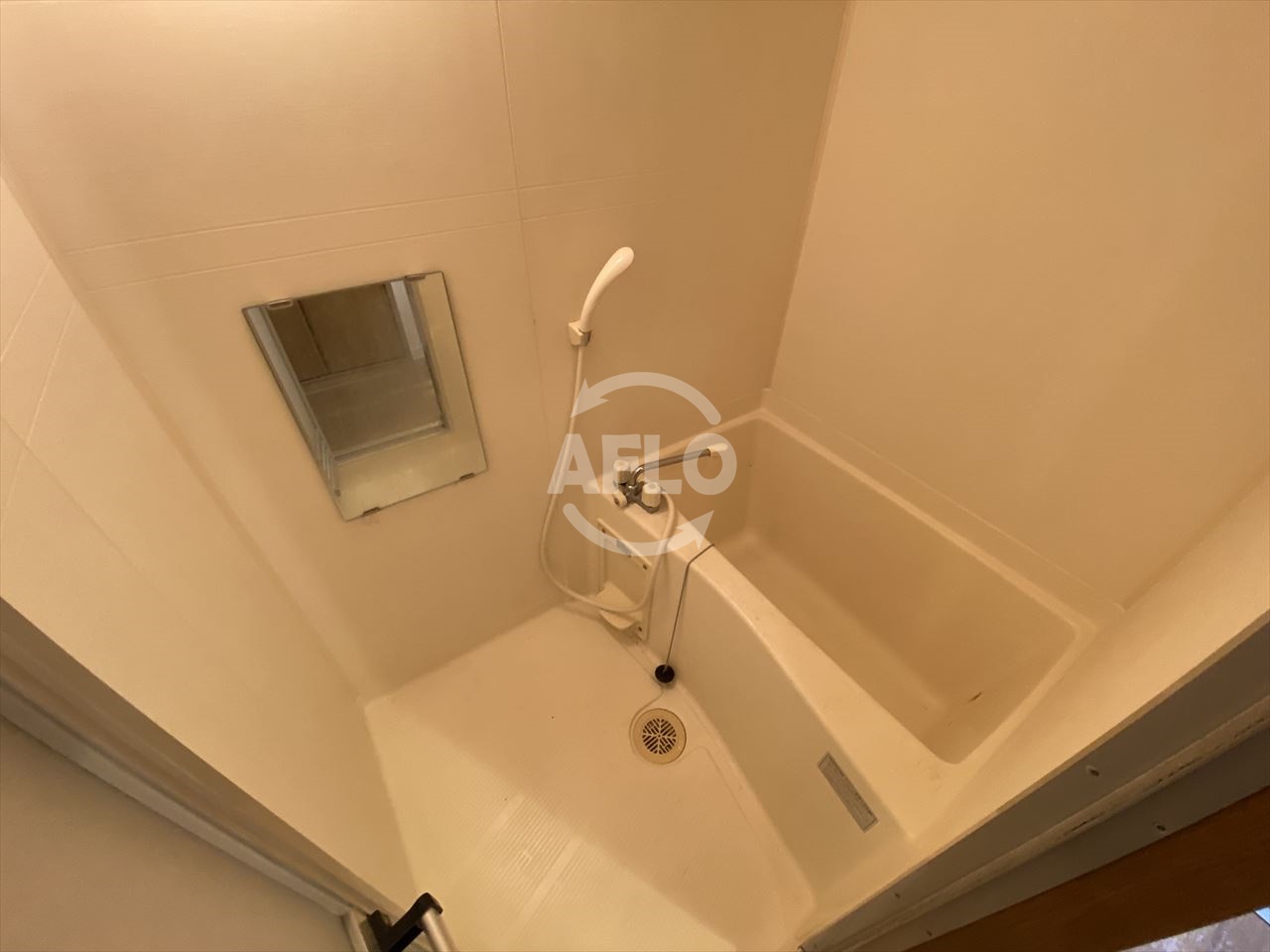 バス・シャワールーム　グリーンプラザ瓦町　浴室