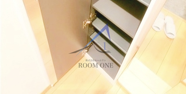 玄関　玄関です。