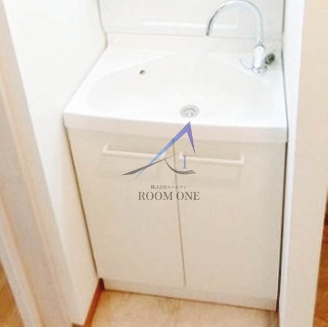 洗面設備　洗面台です。