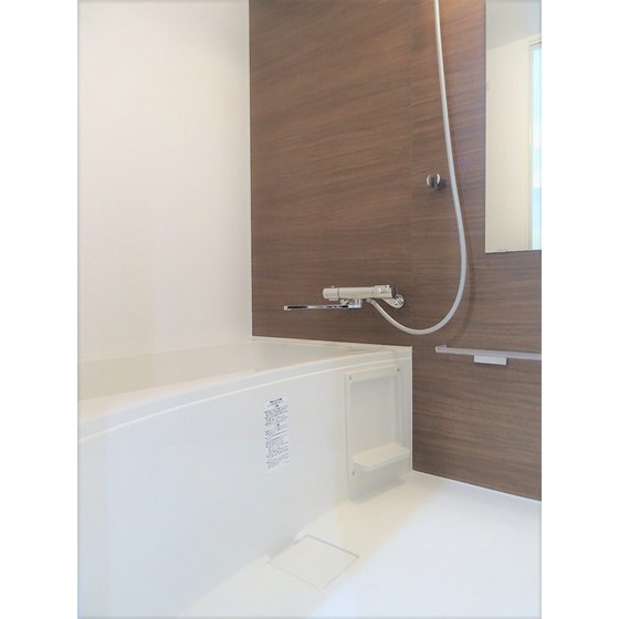 バス・シャワールーム　浴室乾燥機付き