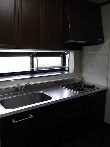 キッチン　ドイツ・ショット社製のガラストップコンロ