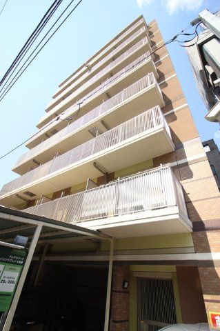 建物外観　ライジングプレイス池袋　豊島区池袋２