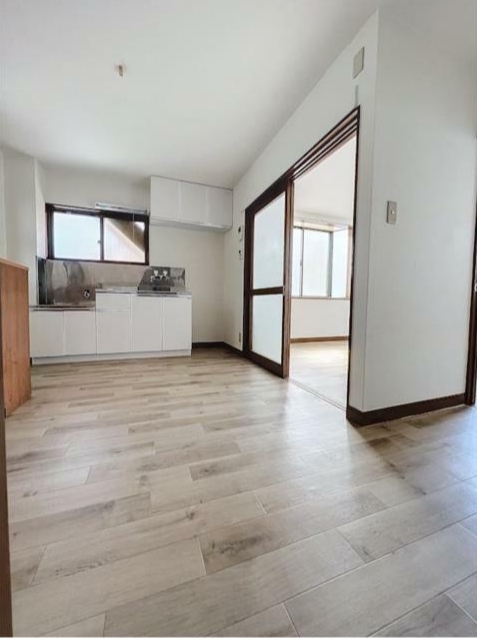 居室・リビング　別部屋参考写真です