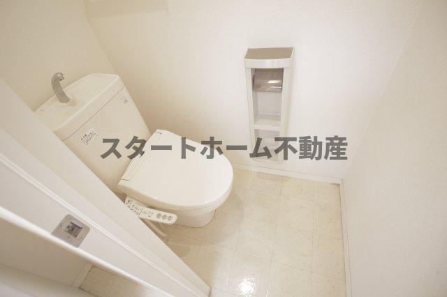 トイレ　トイレもきれいです
