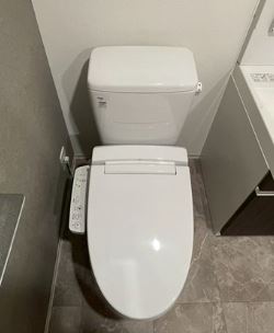 トイレ　同仕様