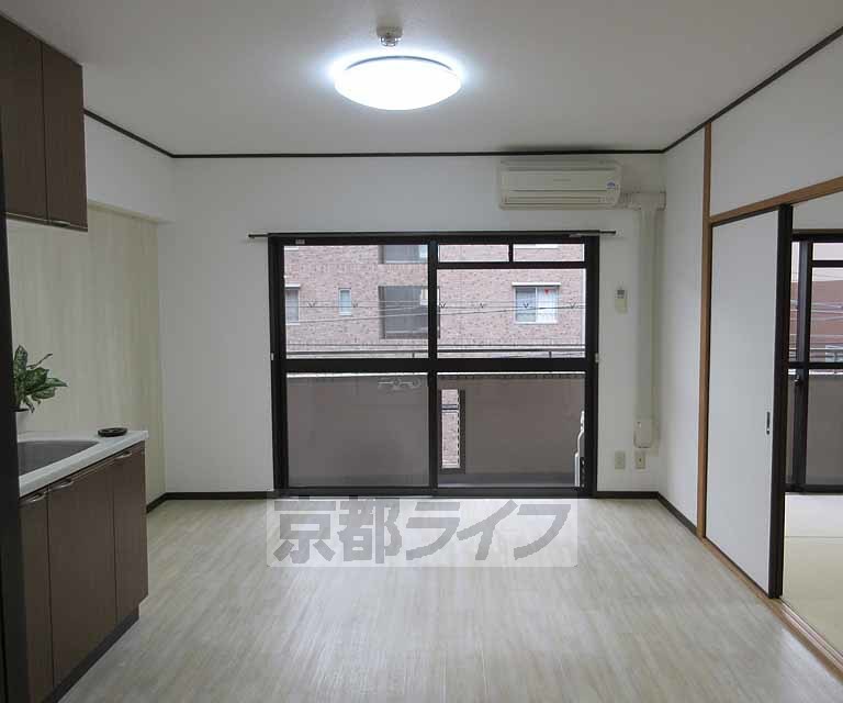 居室・リビング　とっても広くて綺麗・