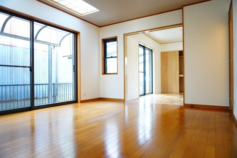 居室・リビング　2面採光のLDK13.1帖