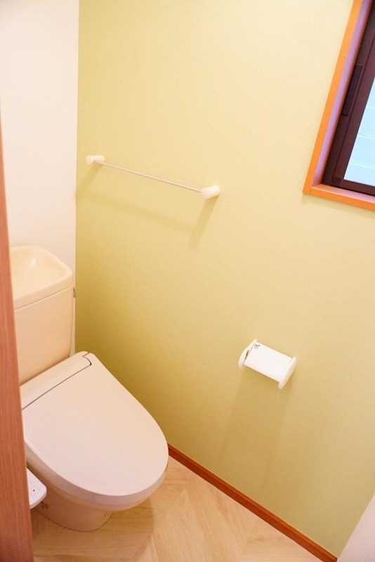 トイレ　温水洗浄便座付きトイレ2ヵ所