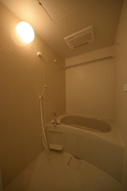 バス・シャワールーム　～一日の疲れを癒しましょう～