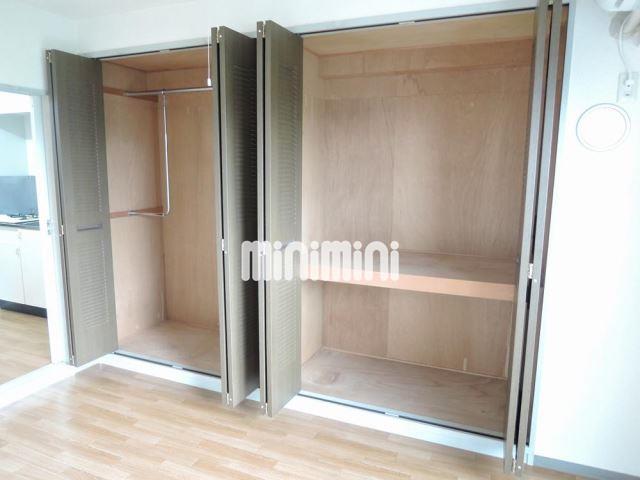 収納　大容量の収納でお荷物の多い方も安心ですね