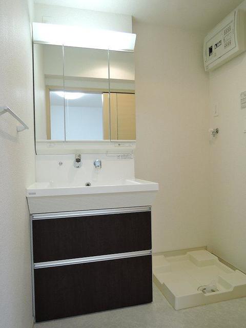 洗面設備　独立洗面台