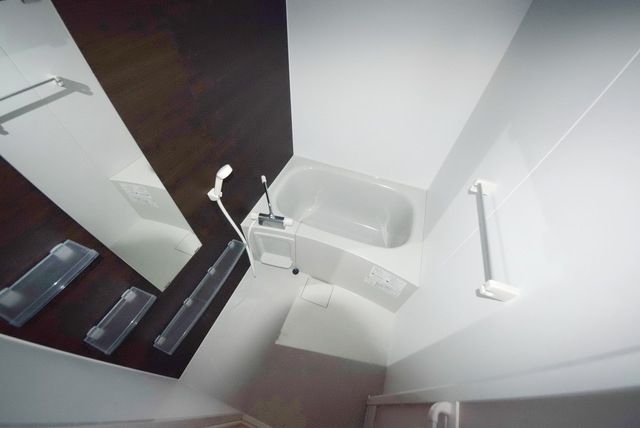 バス・シャワールーム　★ゆったりとしたバスルーム★