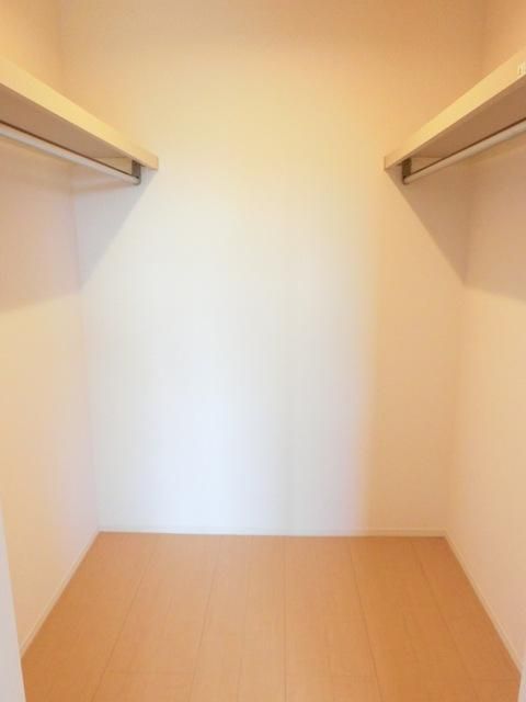 収納　★ウォークインクローゼット★