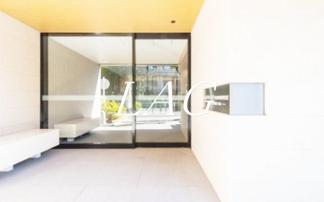 玄関　玄関です。