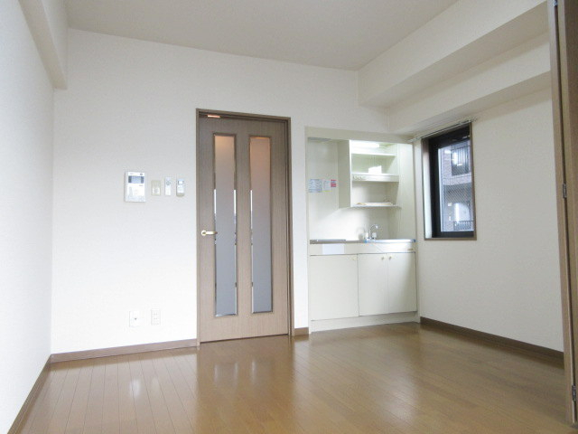 その他部屋・スペース　★キレイなフローリングお部屋です★