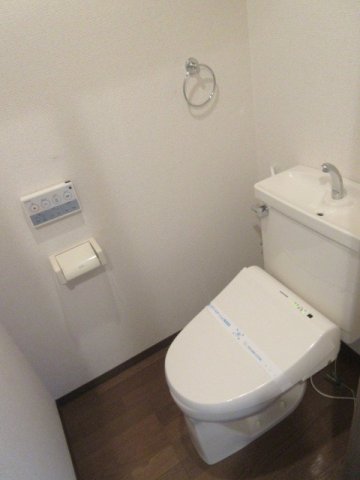 トイレ　★ウォシュレット付きのトイレ★