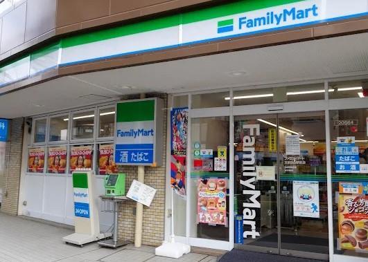 コンビニ　ファミリーマート 文京白山駅前店（コンビニ）まで140m