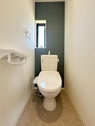 トイレ　トイレもきれいです