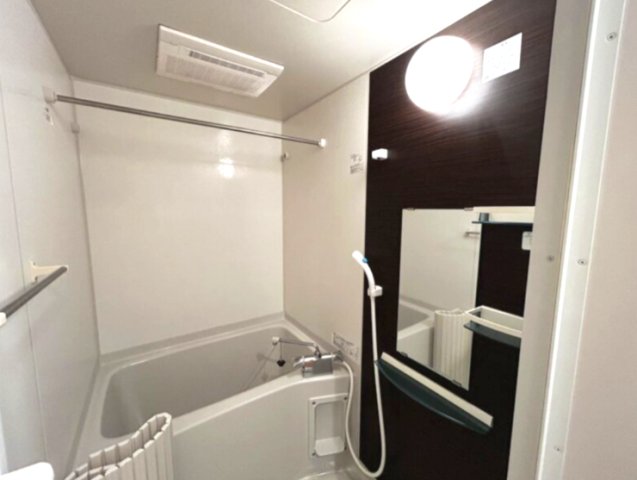 バス・シャワールーム　風呂